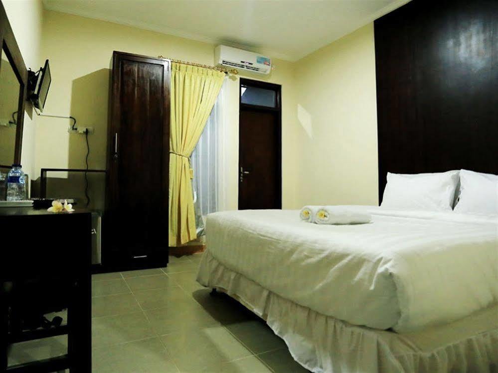Jimbaran Lestari Hotel & Residence - Spa Exteriör bild